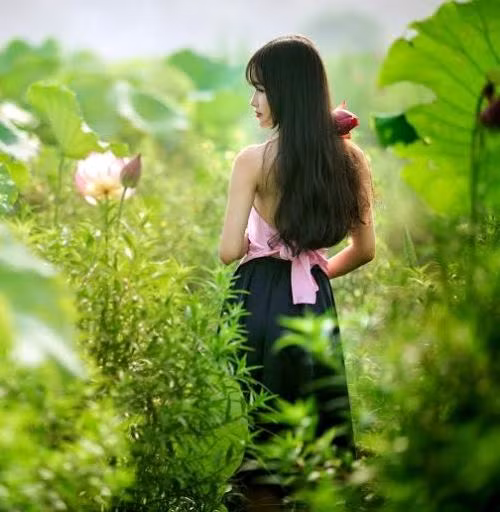 Câu nói Kim Cúc yêu thích: "Cuộc sống không phải là một cuộc chạy đua, nó là một cuộc hành trình mà bạn có thể tận hưởng từng bước khám phá".