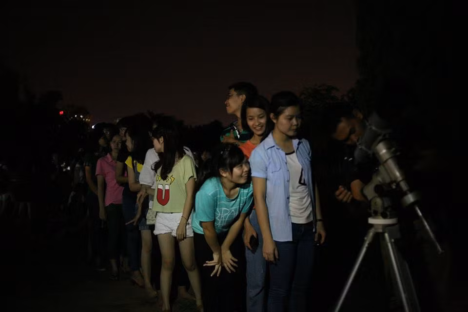 Gioi tre dung leu cho don hien tuong mua sao bang-Hinh-7