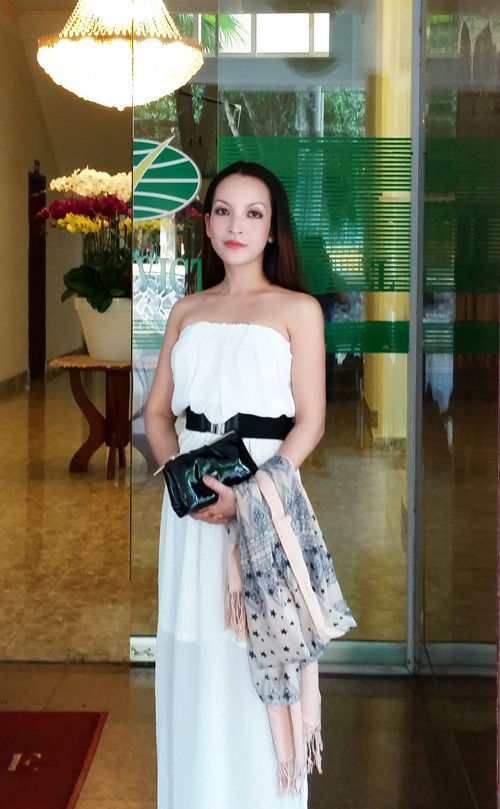 Dien vien Linh Nga trai long cuoc tinh voi Thuyet buon vua