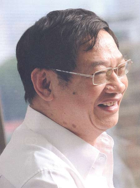 Cuoc song hoan luong cua dai gia nuc tieng Lien Khui Thin