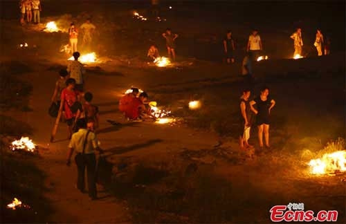 Phuong Dong cung co hon nhu the nao?-Hinh-3