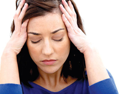 Chẳng hạn như khi áp bức lên bàng quang, niệu đạo, có thể có xảy ra tình trạng tiểu gắt , đi tiểu thường xuyên, tiểu ra máu, khi áp bức lên trực tràng, có thể gây ra đại tiện khó khăn; bệnh nhân ung thư âm đạo giai đoạn cuối còn xuất hiện triệu chứng đi cầu ra máu.