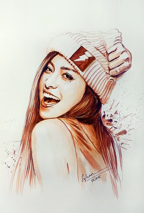 Sỹ Trần chia sẻ khó khăn lớn nhất khi vẽ chân dung ký họa là cảm xúc. Cảm xúc của nhân vật là điều khó nhất để diễn tả. Ví dụ một nụ cười tươi nếu không cảm nhận tốt sẽ trở thành một nụ cười gượng. Trong ảnh là ca sỹ Hoàng Thùy Linh.
