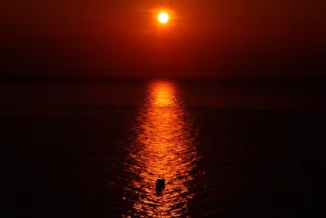 Trên đảo Bình Hưng (Cam Ranh, Khánh Hòa). Đây là một trong những điểm du lịch thu hút nhiều du khách trong thời gian gần đây.