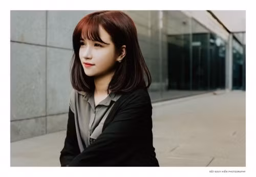 Quan niệm sống của cô bạn này là: “Đừng để tuột mất cuộc sống của bạn qua những ngón tay bằng cách chỉ sống cho quá khứ hay tương lai. Hãy sống từng ngày, sống mọi ngày của cuộc đời bạn”.