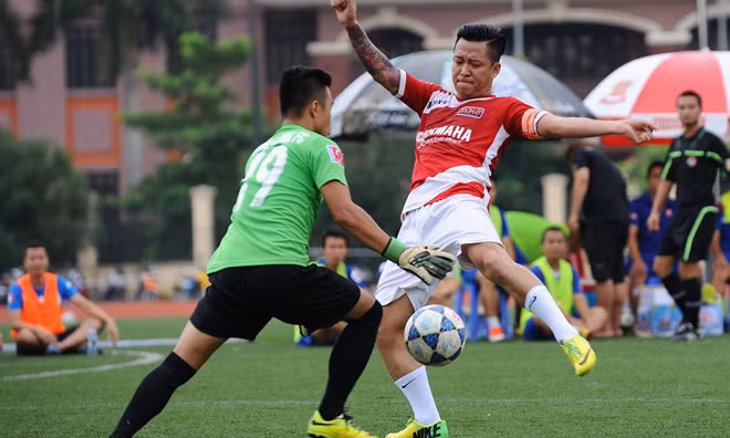 HLV Miura loai Cong Phuong khien ca si Tuan Hung thay la