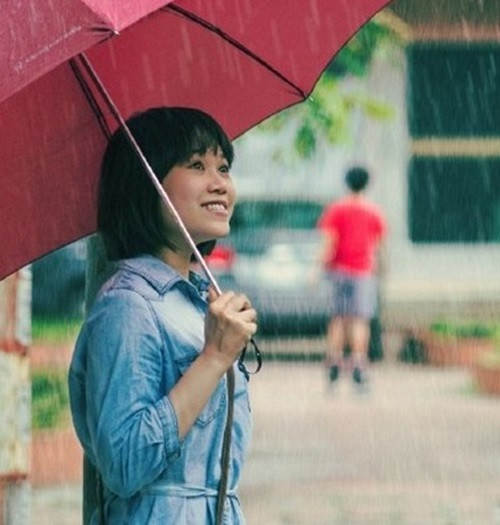 Nguyễn Lệ Hà Thanh (SN 1988), cựu sinh viên Khoa Sinh, ĐH Khoa học Tự nhiên, ĐH Quốc gia Hà Nội đăng quang ngôi vị cao nhất trong cuộc thi sắc đẹp đầu tiên của ngôi trường này năm 2008. Sau khi tốt nghiệp ĐH, Hà Thanh nhanh chóng có công việc tốt tại FPT, nhưng sau đó ít lâu, Thanh quyết định đi du học thạc sỹ ngành Marketing tại Murcia, Tây Ban Nha.