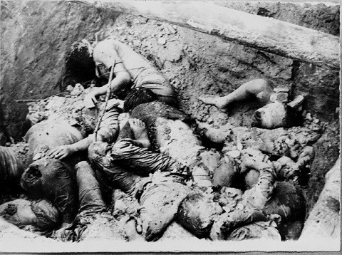 Kinh hoàng chứng kiến tội ác thảm sát của Polpot ở Tây Ninh Kinh hoang chung kien toi ac tham sat cua Polpot o Tay Ninh