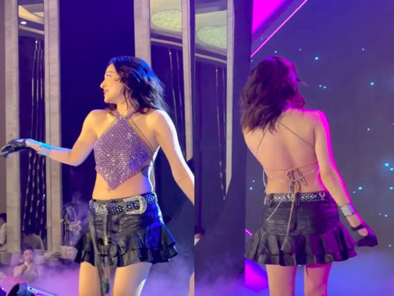 Bảo Anh kết hợp áo yếm với chân váy ngắn. Ảnh: Bestie.