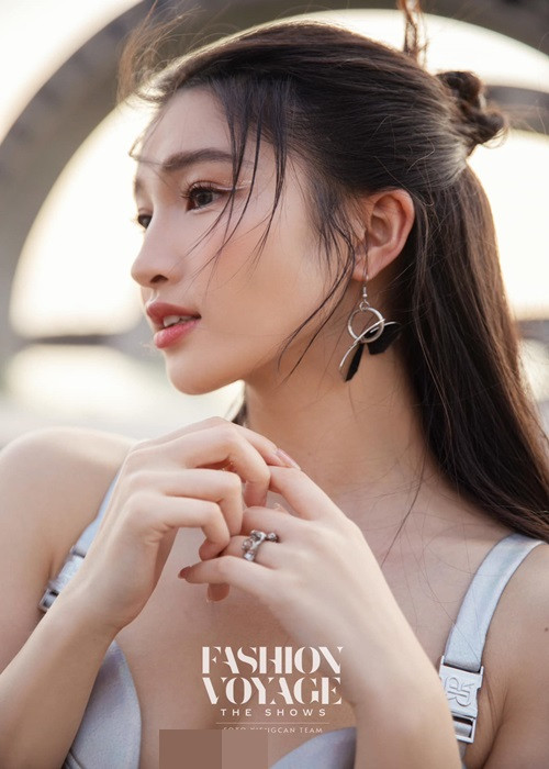 Phương Nhi được fan đánh giá có nét đẹp giống Quan Vịnh Hà - nữ diễn viên đóng Cát Tường trong Như Ý Cát Tường. Ảnh: FBNV.