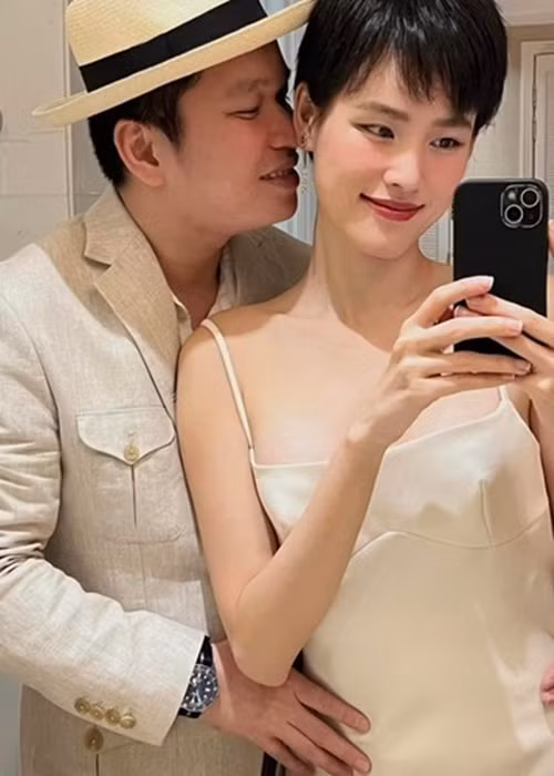 Tuyết Lan và người yêu hẹn hò lãng mạn dịp Valentine 2023.