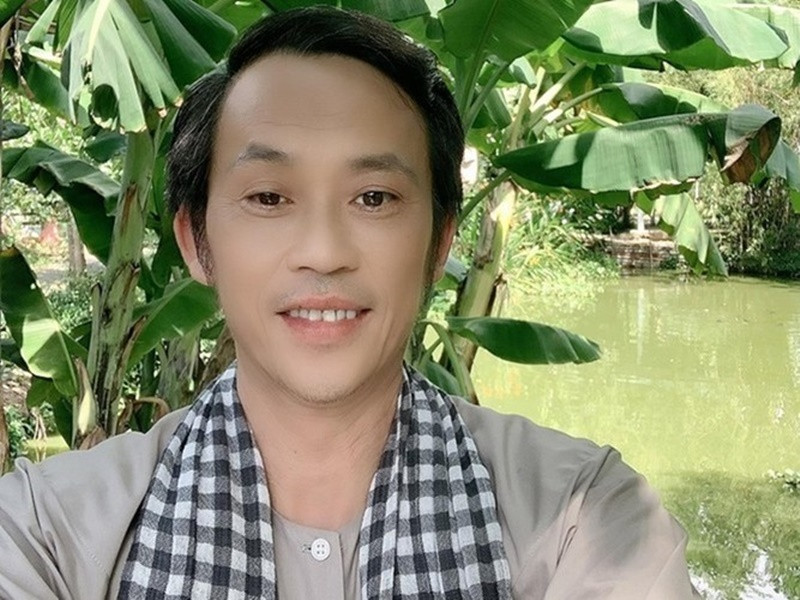 Vướng ồn ào với bà Phương Hằng, ngày 25/5/2021, Hoài Linh đã tố cáo bà Hằng ra công an về hành vi vu khống và làm nhục người khác. Nam nghệ sĩ yêu cầu bà Hằng xin lỗi. Ảnh: FBNV.