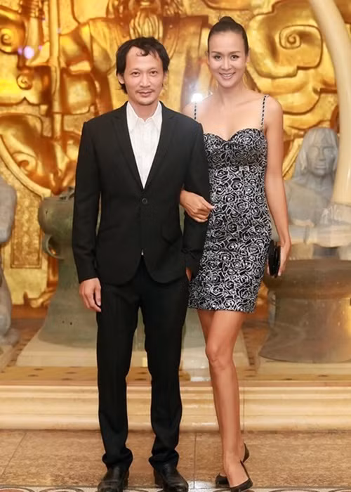 Bảo Ngọc kết hôn với chồng luật sư hơn cô 11 tuổi. Vợ chồng Bảo Ngọc có hai người con, đủ nếp đủ tẻ. Ảnh: Dân Việt.