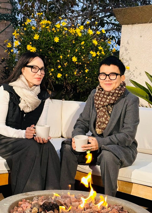 Phương Uyên chia sẻ trên Phụ Nữ TP HCM, chuyện tình được khán giả ủng hộ nên cô và Thanh Hà phải sống tốt hơn.