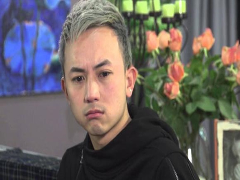 Anh Vũ vào vai Trung dũng sĩ hồn nhiên, thật thà, nhút nhát trong “5S online”. Ảnh: Gia đình Việt Nam