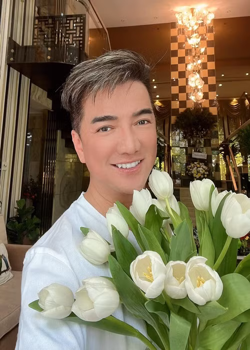 Nam ca sĩ hy vọng sẽ trở lại ca hát sau 1 tuần.