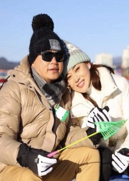 Phía Phương Oanh xin lỗi khán giả vì lùm xùm đời tư. Theo nữ diễn viên, cô không phải là người thứ ba chen chân vào mối quan hệ giữa Shark Bình và vợ cũ. Ảnh: Thể thao văn hóa