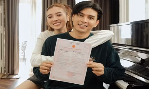 Ho Quang Hieu dang ky ket hon voi Tue Nhu