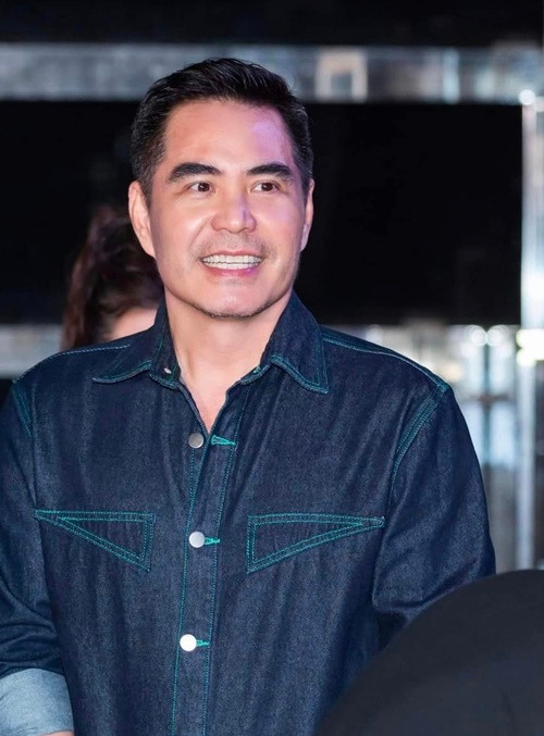 Tinh duyen gay chu y cua dien vien Trung Dung