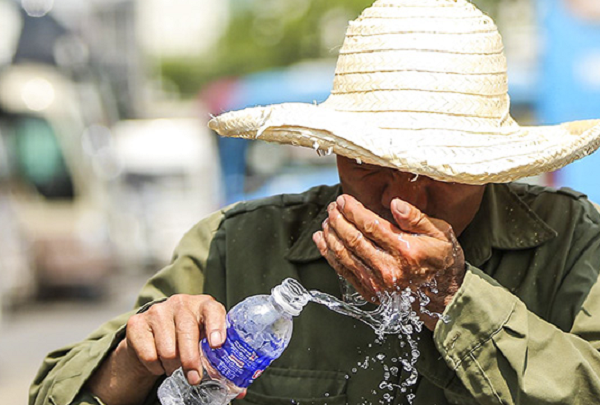 Thoi tiet ngay 30/5: Bac Bo va Trung Bo nang nong