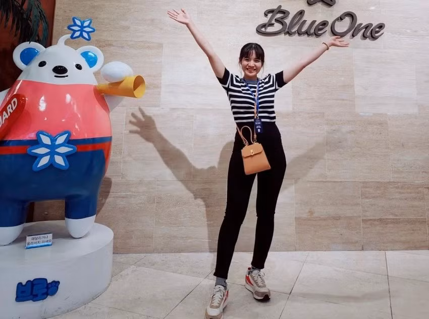 Cam dong cuoc doi co gai Han goc Khmer gianh HCV cho Campuchia-Hinh-12