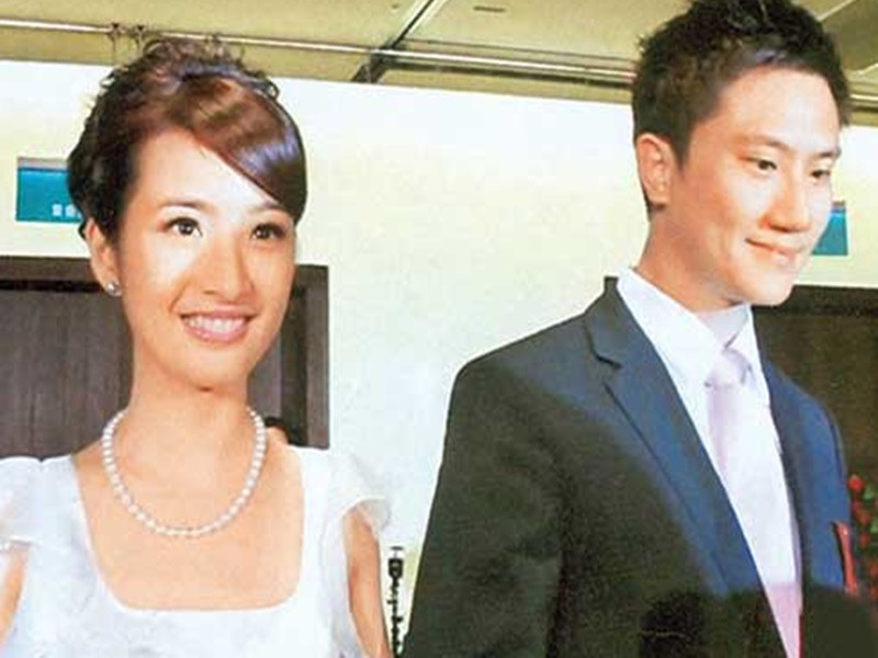 Tháng 10/2021, Lâm Y Thần sinh con gái đầu lòng. Nữ diễn viên giấu mặt con gái. Ảnh: Khám phá