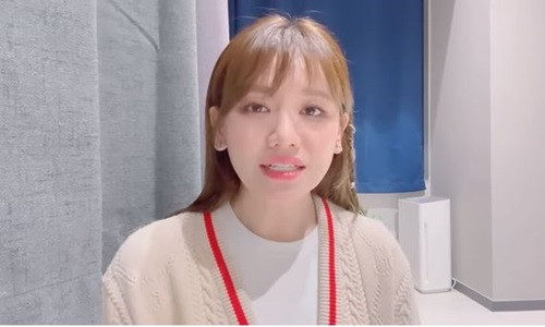 Hari Won buc xuc khi bi nguoi la doi no