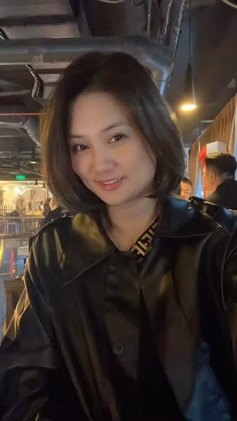 Trong các người đẹp “thế hệ vàng” của bóng chuyền nữ Việt Nam, Kim Huệ là cái tên luôn có sức hút nhất định.