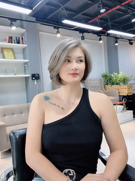 Chúc hoa khôi lừng lẫy một thời của bóng chuyền nữ Việt Nam luôn thành công với lựa chọn của mình.