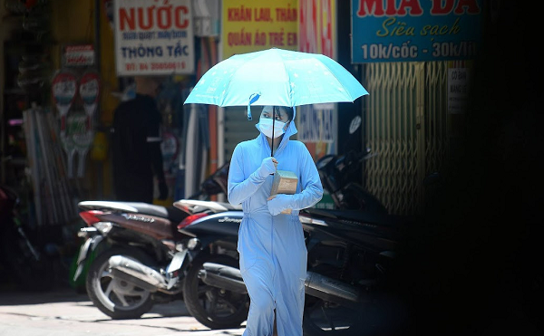Thoi tiet Ha Noi 20/5: Nang gat ngay cuoi tuan