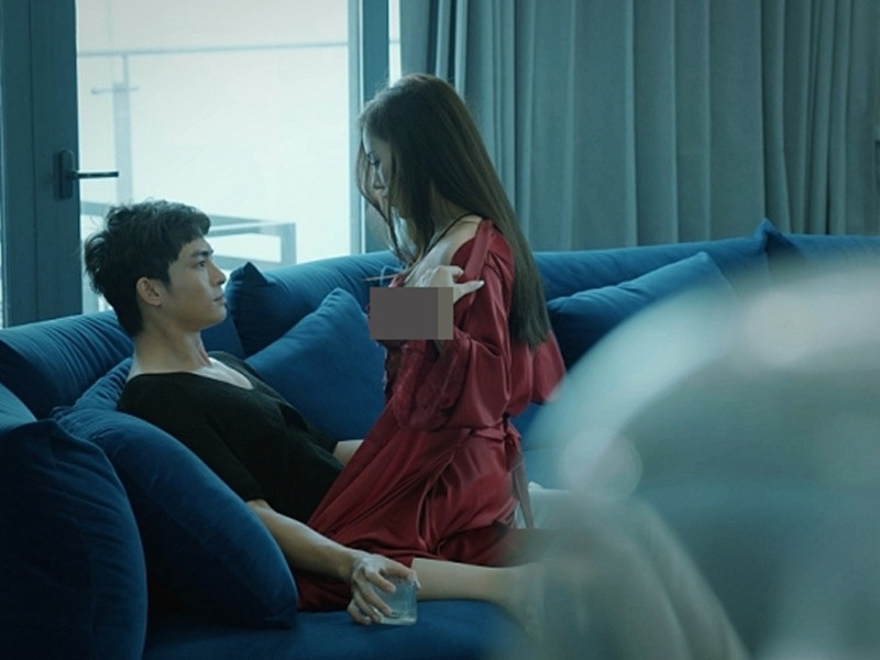 "Nơi giấc mơ tìm về" có sự góp mặt của Lãnh Thanh và Minh Thu. Trong phim, cả hai có nhiều cảnh nóng táo bạo. Ảnh: Thế giới điện ảnh