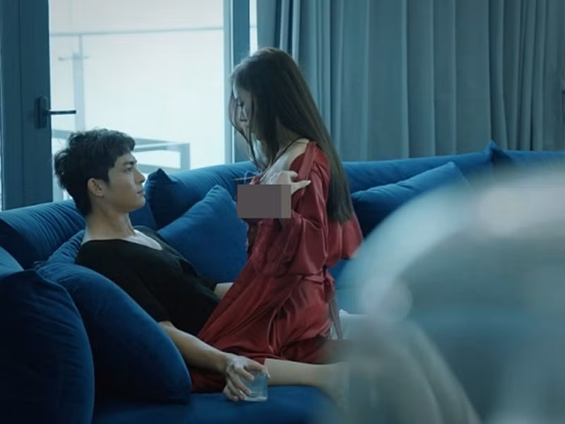 "Nơi giấc mơ tìm về" có sự góp mặt của Lãnh Thanh và Minh Thu. Trong phim, cả hai có nhiều cảnh nóng táo bạo. Ảnh: Thế giới điện ảnh