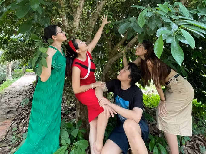 Cat Tuong - Tiet Cuong loi nuoc bat ca, he lo tinh ban hon 20 nam