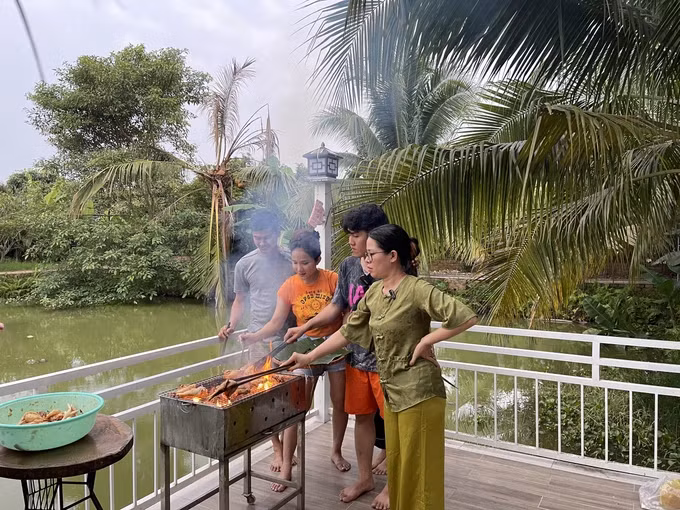 Cat Tuong - Tiet Cuong loi nuoc bat ca, he lo tinh ban hon 20 nam-Hinh-4