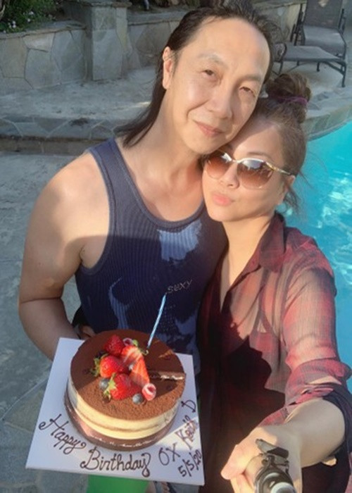 Em gái Hà Phương thoải mái diện váy áo gợi cảm vì chồng cô không bao giờ ghen. Ảnh: FBNV.