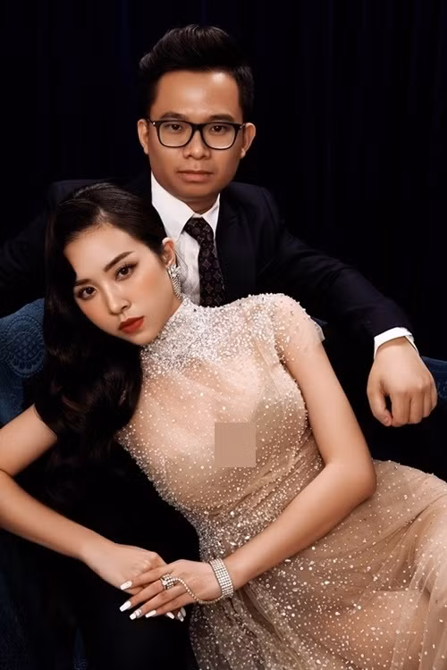 Vợ chồng Thúy An không chia sẻ nhiều hôn nhân. Cách đây không lâu, cả hai đón con gái gia nhập tổ ấm. Ảnh: Duyên dáng Việt Nam