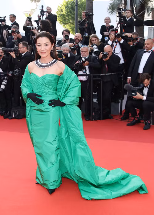 Dương Tử Quỳnh được truyền thông quốc tế chú ý khi góp mặt ở Cannes. Ảnh: Vogue.