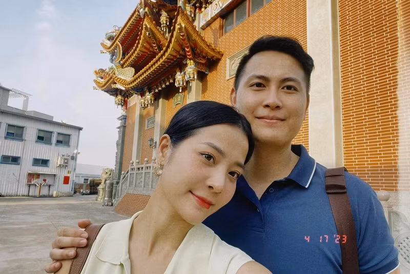 Nữ diễn viên hài hước chia sẻ, mỗi lần nghe câu "vợ anh đẹp quá", cô biết khi đó chồng cô đang quá say.