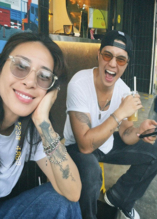 Vợ chồng nàng đả nữ có được sự đồng điệu trong sở thích như du lịch, ăn uống.