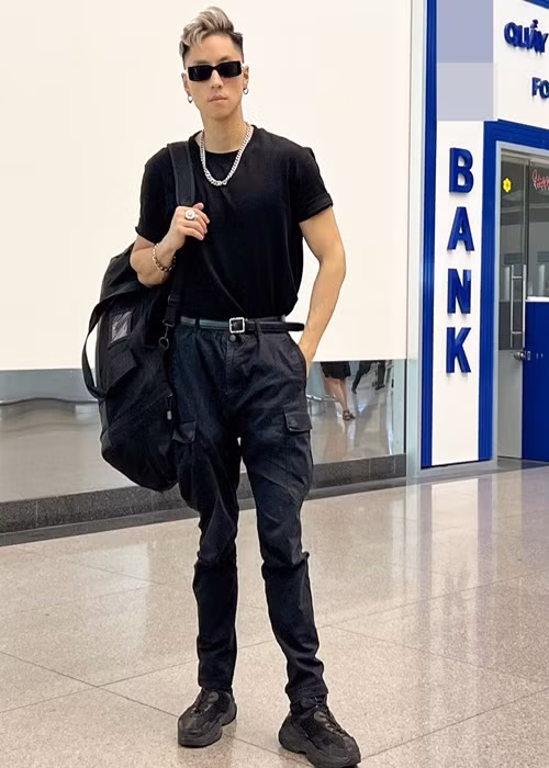 Theo Wukong, do quá bận rộn, anh gần như không có thời gian để hẹn hò bất kỳ cô gái nào. Ảnh: FBNV