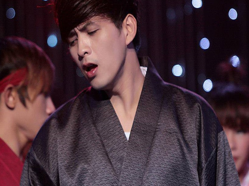 Hồ Quang Hiếu từng 7 lần đổi nghệ danh vì mãi không thành ngôi sao.