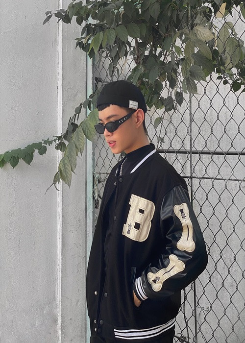 "Anh rất thích cách em rap. Hi vọng em sẽ còn phát triển hơn nữa. Quá dễ thương. Anh rất thích", HIEUTHUHAI nói về Pháp Kiều.