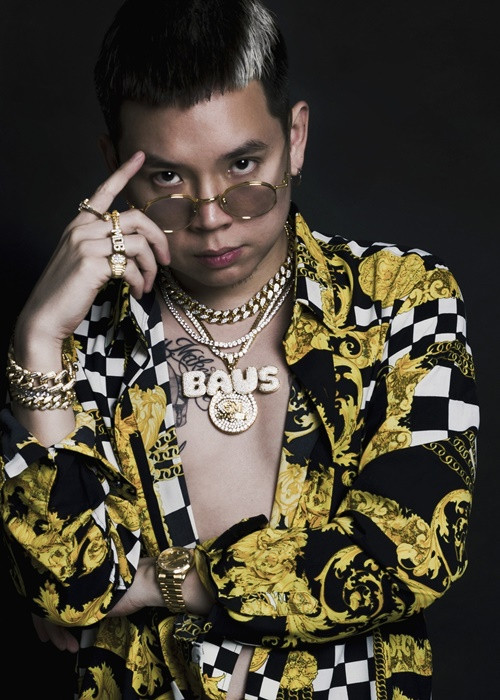 Sau khi về Việt Nam, vị huấn luyện viên Rap Việt hoạt động chính ở TP.HCM, có một fan lớn ở Bắc Mỹ và Việt Nam. Ảnh: FBNV