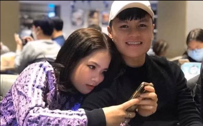 Huyen My sau 4 nam “dut tinh” Quang Hai: Ket hon song hanh phuc