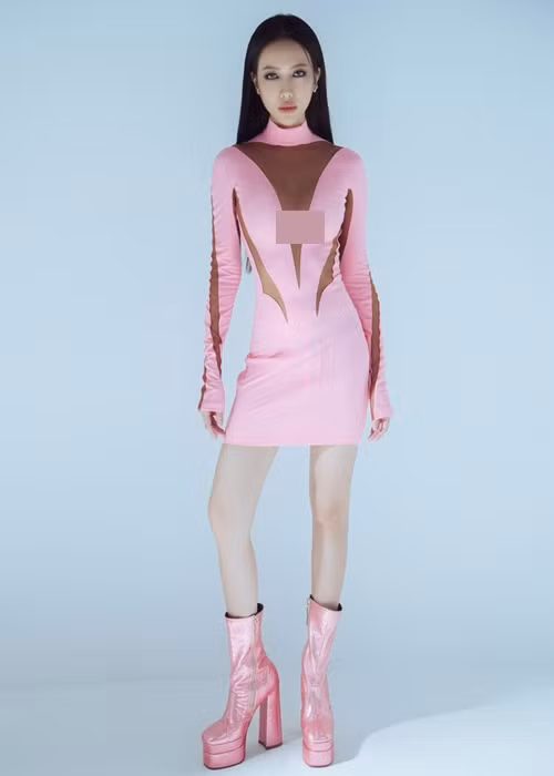 Mới đây, Diệu Nhi tung loạt ảnh diện váy bó sát với đường cắt xẻ ngực sâu. Ảnh: FBNV