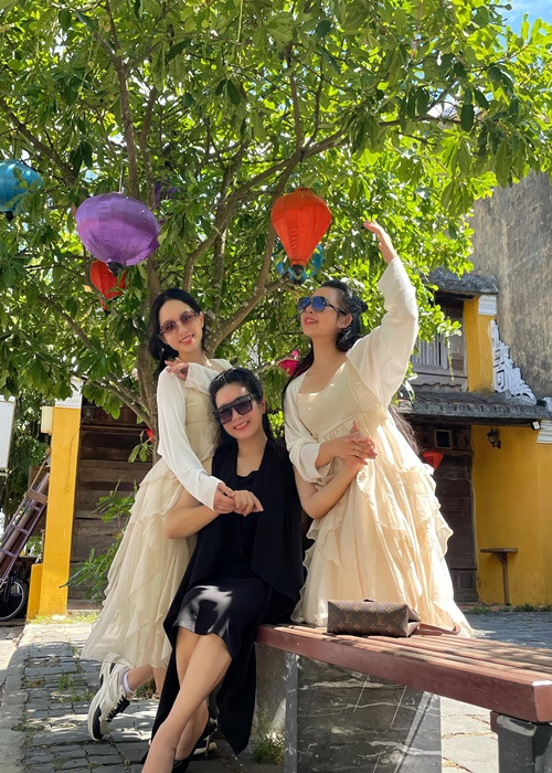 Thái Phương theo đuổi nghệ thuật và đang là trợ lý của Thanh Thanh Hiền.