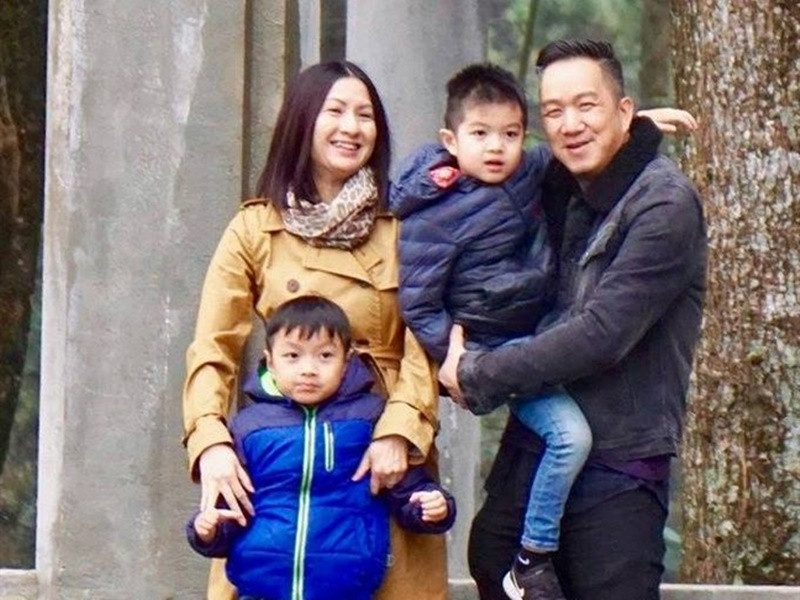 Sau khi tái hôn, Huy MC chăm sóc các con, nấu ăn - những điều anh chưa từng làm trước đó. Ảnh: Phụ nữ TP HCM