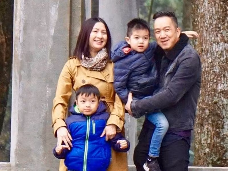 Sau khi tái hôn, Huy MC chăm sóc các con, nấu ăn - những điều anh chưa từng làm trước đó. Ảnh: Phụ nữ TP HCM