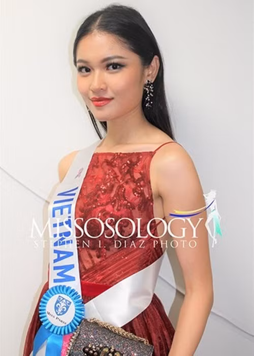 Á hậu Thùy Dung thi Hoa hậu Quốc tế 2017. Cô bị thủy đậu ngay trước thềm chung kết. Ảnh: Missosology.