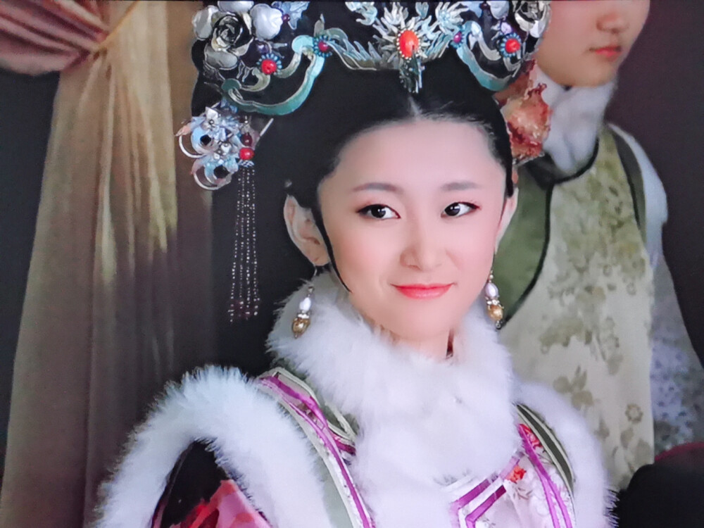 My nhan nao bi bien thanh “tot thi” cua Ung Chinh?-Hinh-4